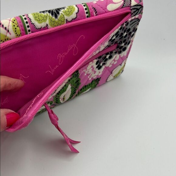 Vera Bradley Priscilla Pink Quilted Clutch/Wallet - Picture 3 of 6